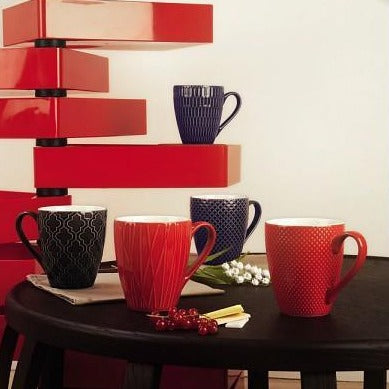 6er Set Kaffeetasse Relief aus Keramik, 430 ml., versch. Farben. - Porzellan aus Italien 